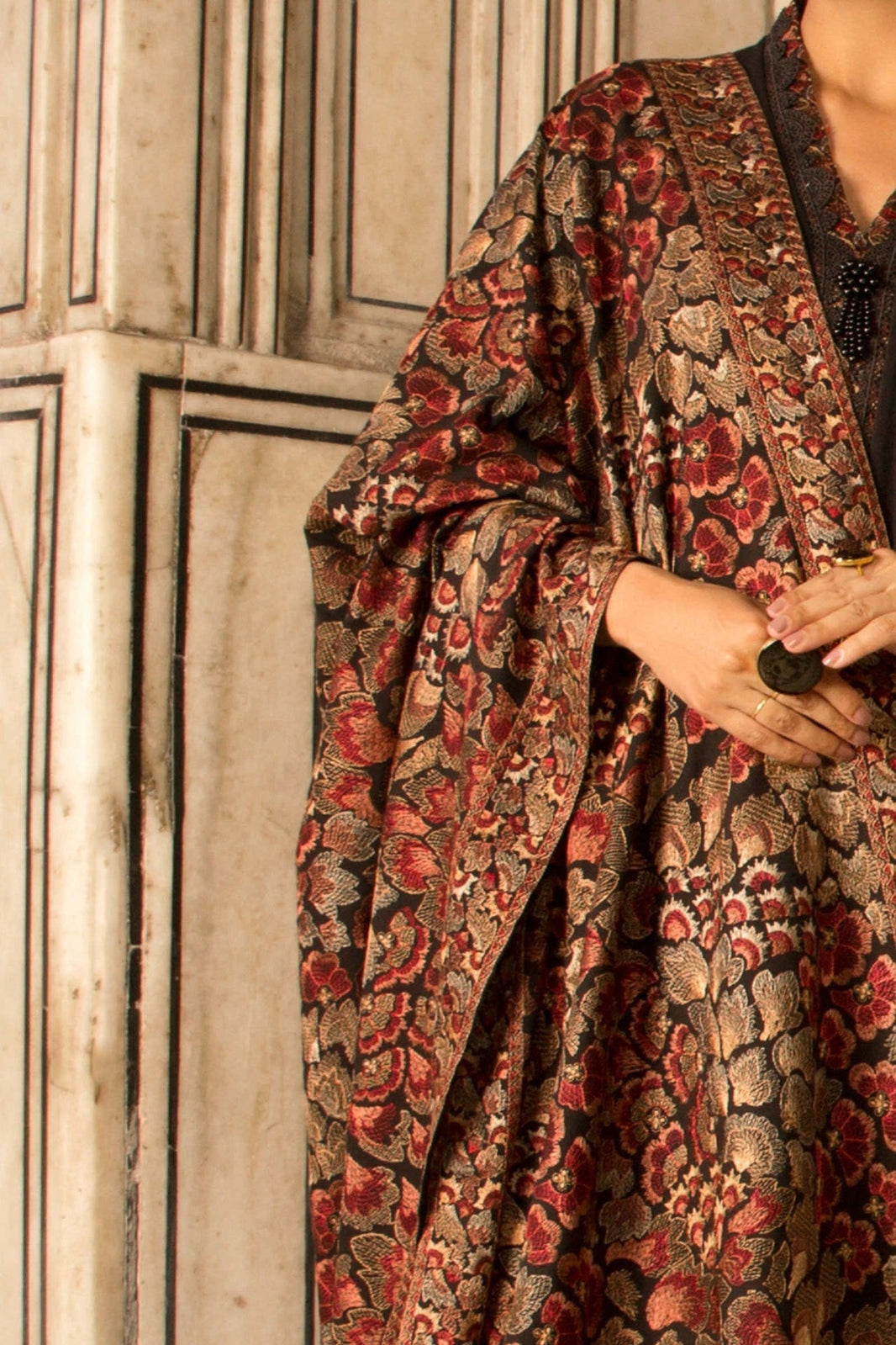 Grace premium D48- Embroidered Karandi black Shawl.