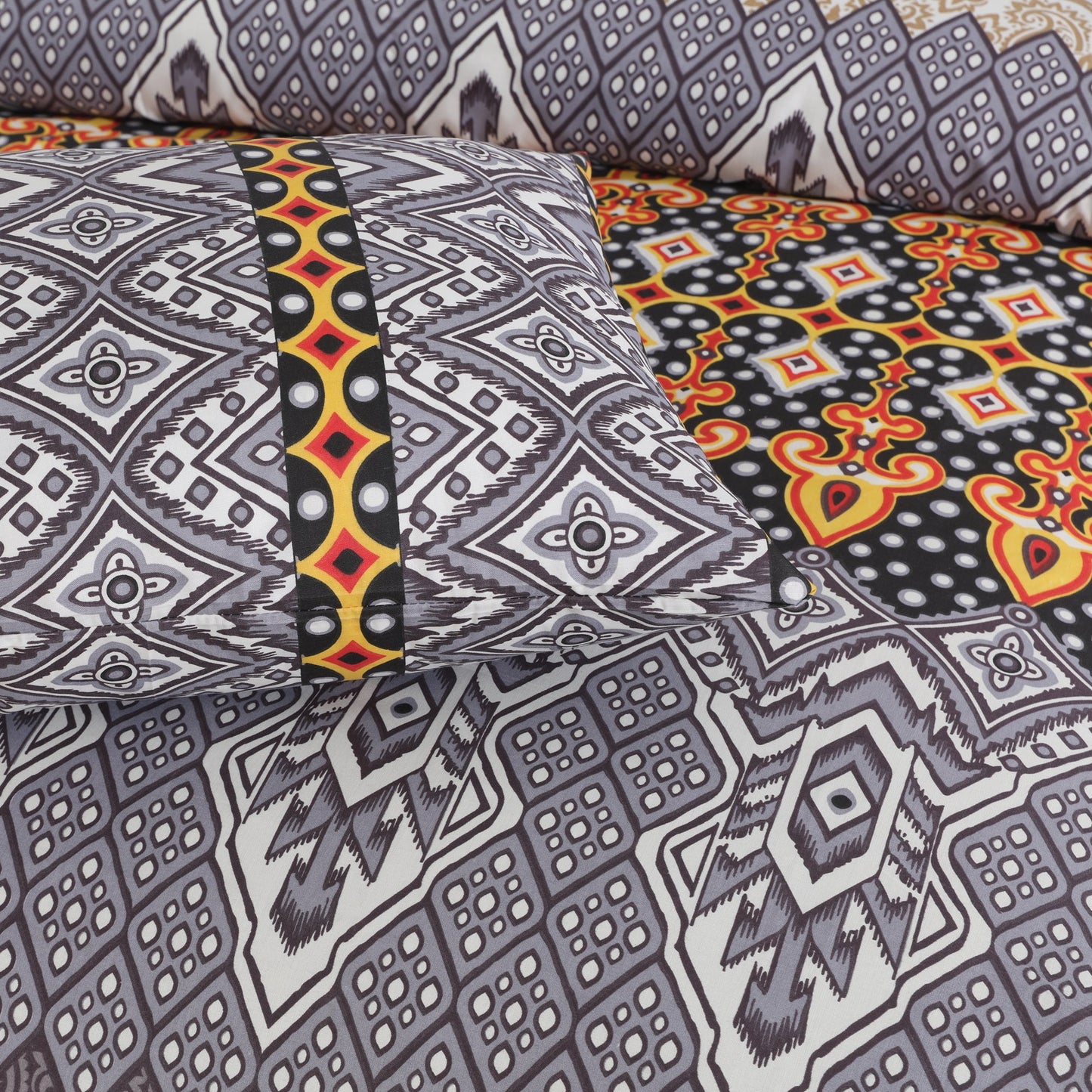 Geometric Bed Sheet Set